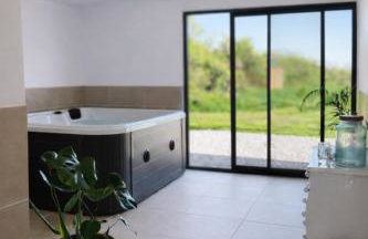 Un Chalet au Verger-Dog friendly-Jacuzzi & Massages - Foto 9