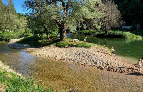 4 TREES Holiday House - Foto 12