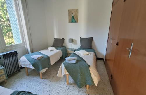 A l'ombre de l'olivier - Foto 49