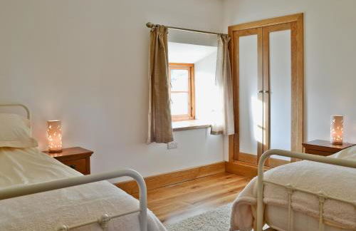 Felin Hedd Peaceful Mill - Photo 13