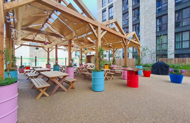 The Robinson - Foto 55