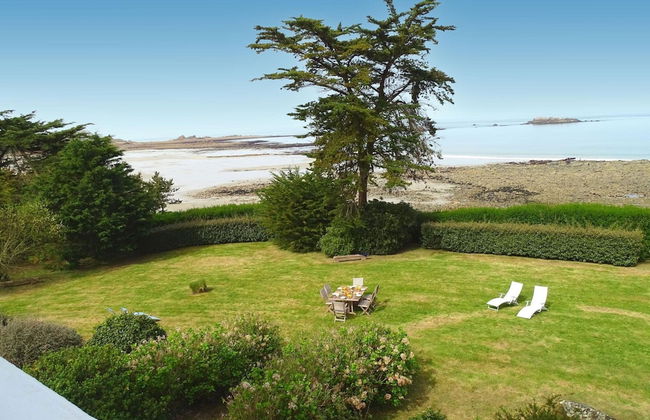 Villa With Direct Access to the Beach - Foto 23