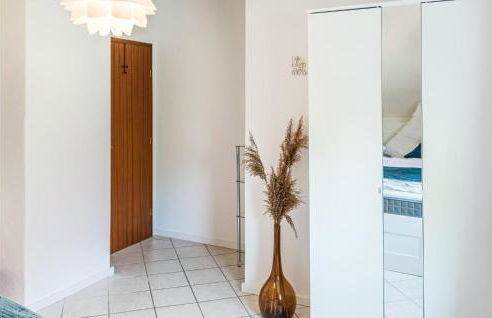 Cozy Apartment In Hasselberg With Wifi - Foto 14