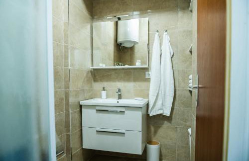 Apartment Pebbles - With Jacuzzi - Photo 34