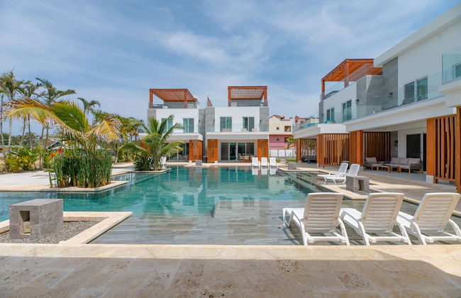 Ocean One Roatan - Foto 1