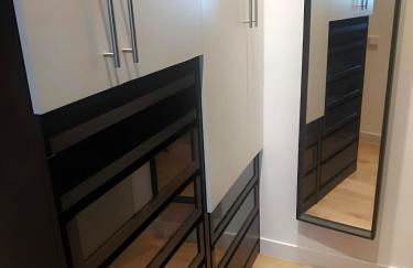 Apartamento nuevo y tranquilo con acceso independiente - Photo 11