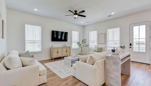 Vacation Villa Walk to Beach! - Foto 3