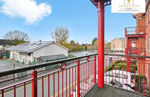 Beautiful 2 Bedroom Seviced Apt in Aylesbury By Sambridge Stays Short Lets & Serviced Accommodation - Foto 15