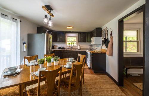 Nature-Quiet Retreat • Firepit BBQ • PetFriendly - Foto 13