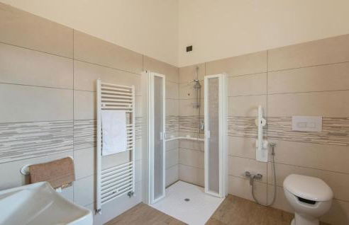 Amazing Apartment In Moscufo With Wifi - Foto 28