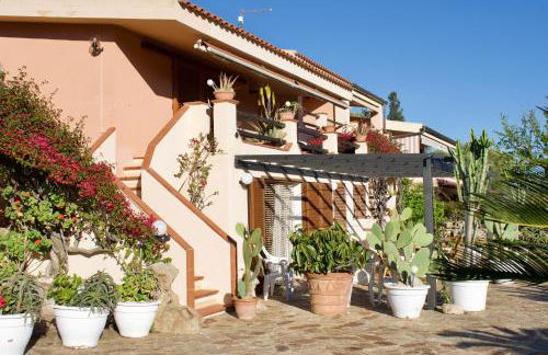 Cosy corner of paradise overlooking the Gulf - Photo 2