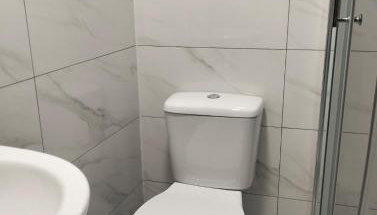 Modern 3-bed Serviced Appartement - Milnsbridge - Foto 3