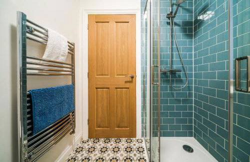 3 Bedroom House, Free Parking, Easy M53 Access - Photo 20