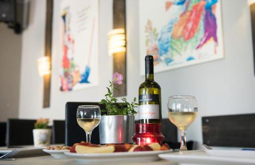 Anamniseis - Foto 33