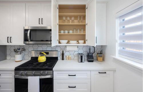 2 Bedroom House - Fire Pit Table BBQ - Downtown - Foto 11