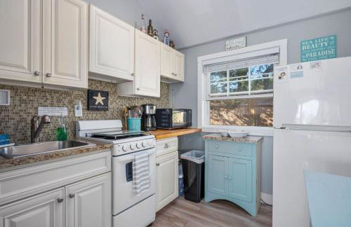 Lost At Seaside 1 2 - Seas the Day by the Sound - Photo 9