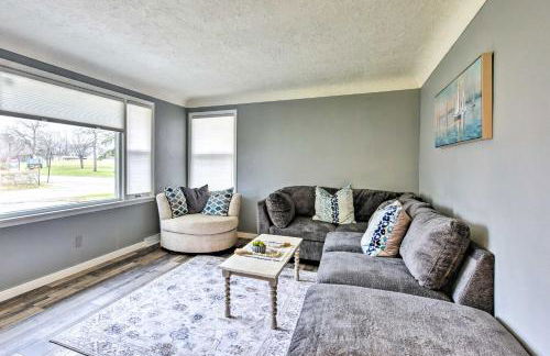 Walk to Lake Pepin Charming Retreat with Deck - Foto 4