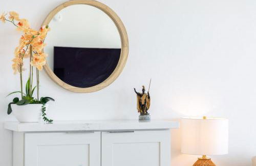 Diamond Head and Ocean views with King Bed and Parking - Foto 76