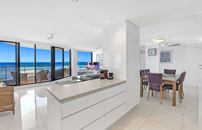 Albatross North Apartments - Photo 31