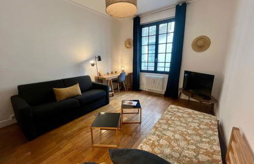 HYPER CENTRE 4 RUE EMILE ZOLA BELLECOUR JACOBINS CELESTINS Wifi ASCENSEUR - Photo 3