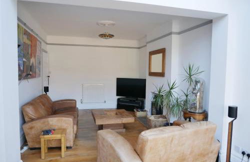 Close to beaches and town, off street parking - Foto 17