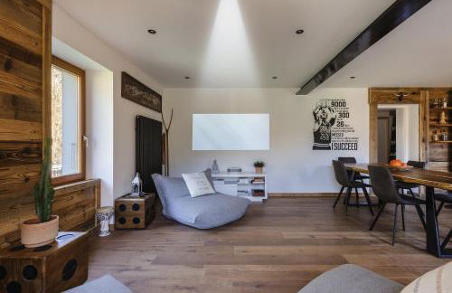 Chalet Benoit - Modern Chalet 8 Pax Free Parking Mountain View - By Cozee Rentals - Photo 2