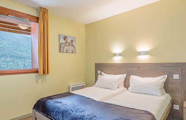 4 bedroom Apartment in Vaujany with swimming pool and terrace - Photo 8