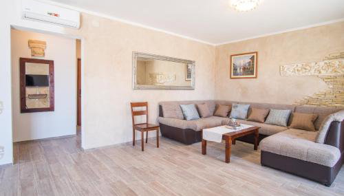 Villa Dijana West - Foto 2