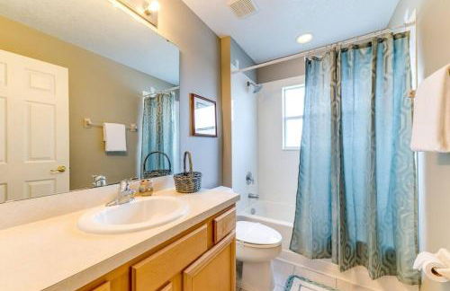 Family Pool Home, Gated Resort, near Disney & golf -209 - Foto 21