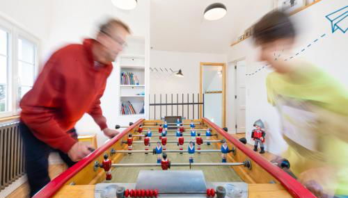 CHEZDAMDAM - la Villa du Thar - plage 300m piscine babyfoot arcade pingpong pétanque - Foto 5, Game Room