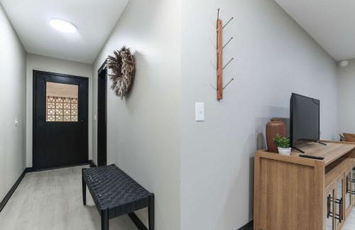 East Side Oasis 3BR 2 BA Coffee 5Min to Town East - Foto 10