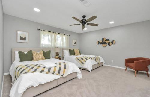 Pool Hot-Tub - 4 BR Luxury Home in Friendswood - Foto 20