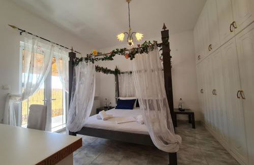 Myrtia Guest House - Photo 2