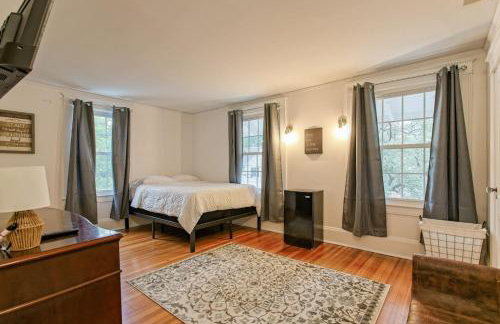 Massive 6 bedroom home with a Pool - Foto 41