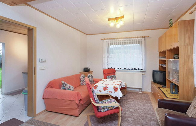 Family-friendly Forest Home - Foto 8