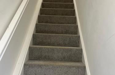 Quiet studio flat near University & QMC, King size bed - Foto 8