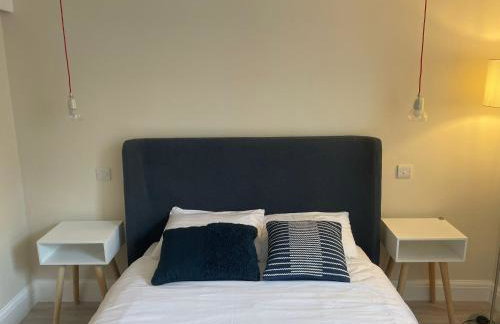 Luxury London Oasis - Photo 19