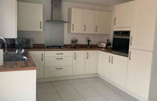 Stanton Cross 5 persons 3 Bed Home - Photo 1