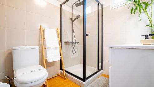 Family House - Foto 4, Shower