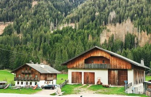 Althuberhof - Photo 1