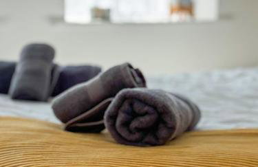 The Sashes - Stylish Apartment - FREE Parking - Ultrafast WIFI - Smart TV - Netflix - sleeps up to 6! Close to Poole Town Center & Sandbanks & Bournemouth - Foto 18