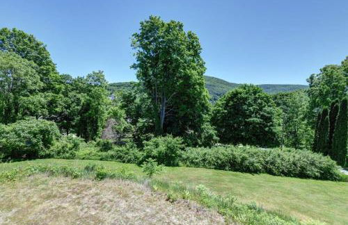 Berkshire Vacation Rentals: Great Barrington Cabin Sleeps 14 Walk To Town - Foto 14