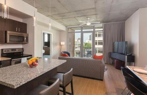 Explore Austin in 1BD condo with resort amenities - Foto 19