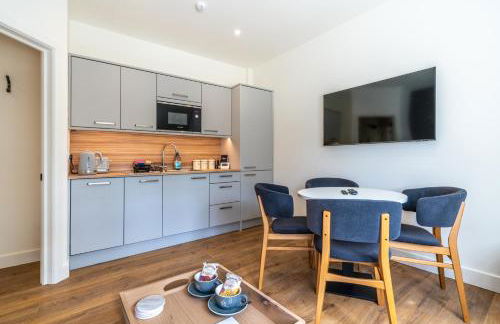 The Queen Stage - Photo 25