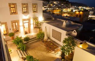 Villa Lindos - Photo 1