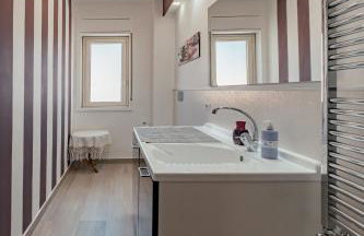 Archimede Lounge - Photo 19