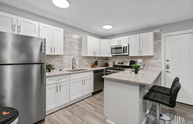 Stylish Studio Downtown Evonify - Foto 10