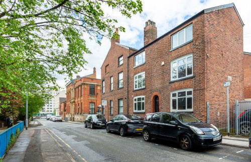 Ashton Getaway Sleeps 14 Free Parking - Foto 44