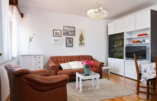 Apartments with parking spaces Drnis, Zagora - 12769 - Foto 15