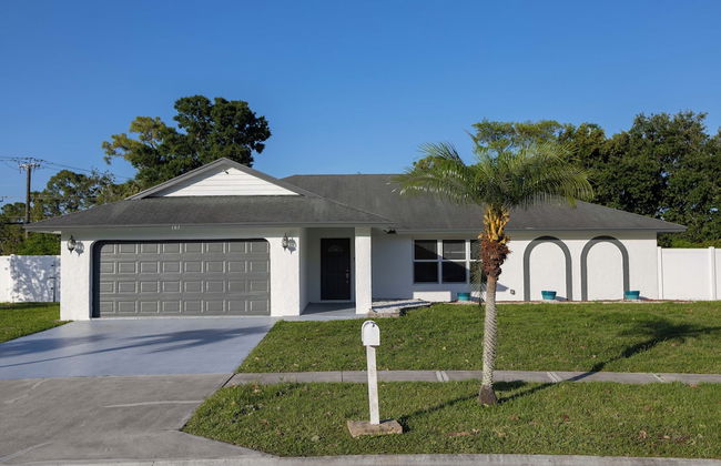 Villa Royale 4 BR Home w Pool & Hot Tub - Foto 54